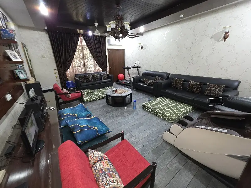 Jis Ma Bajli Pani Majood Gali 20 Feet Registy Inteqall Property Sale Demend 55 Lakh For Purachasing Contact Fine Estate