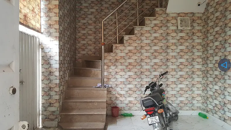 1.5 Marla New Double Storey Corner House At CHEEMA CHOWK, HASSANPURA Near Model Town Capital Road For Sale