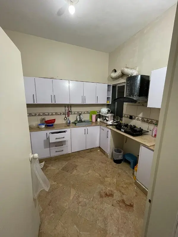 1000 sq yd bungalow Old demolish