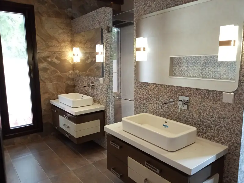 DHA PHASE 6, BRAND NEW 1000 Sq. Yards Bungalow for Sale.