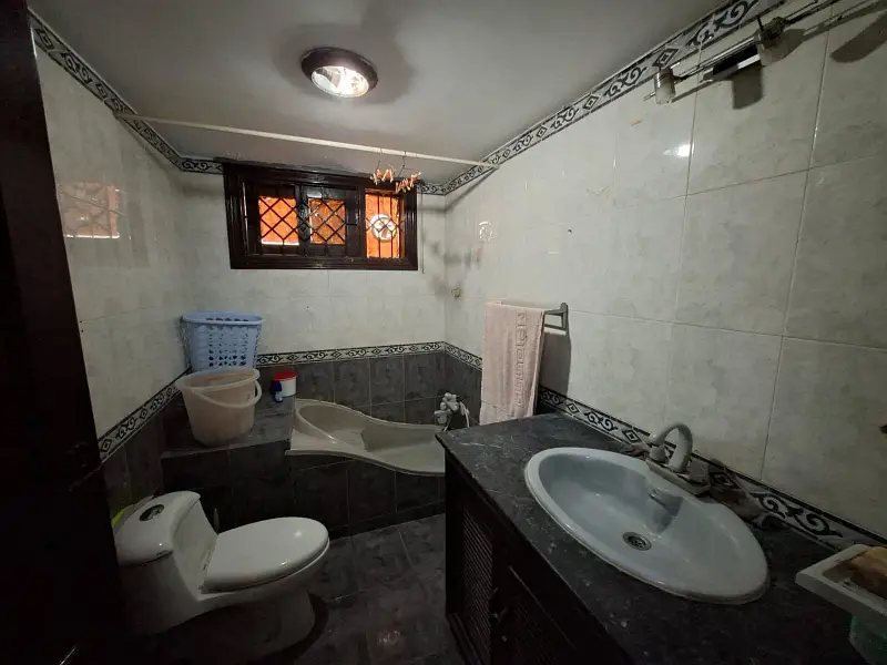 Bungalow for sale 500sq yard ,off khy Badban DHA Phase 7
