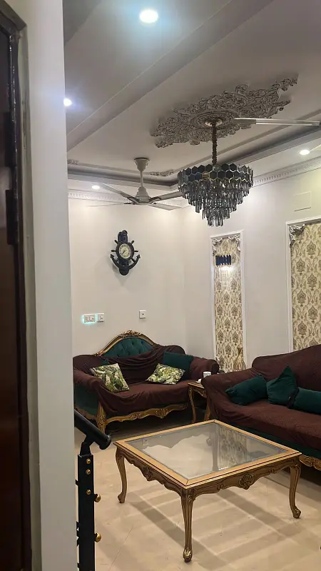 DHA Phase 3, Sector XX, 05 Marla, 03 Bed, Luxurious House For Sale.