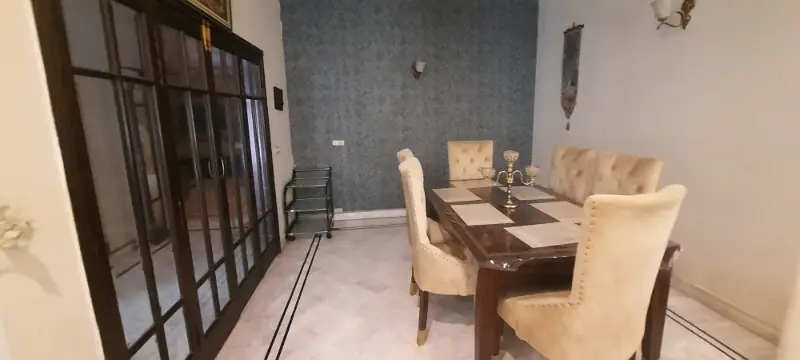 1 5 MARLA OWNER BUILD HOUSE WITH BASMENT AND BIG LAWN FOR SALE IN DHA Phase 3