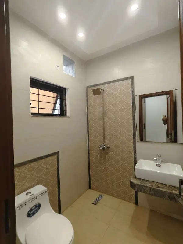 10 Marla single story house for sale