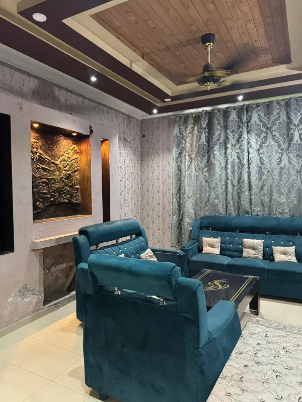10 Marla Beautiful Double Storey House Urgent For Sale Prime Location In Sabzazar