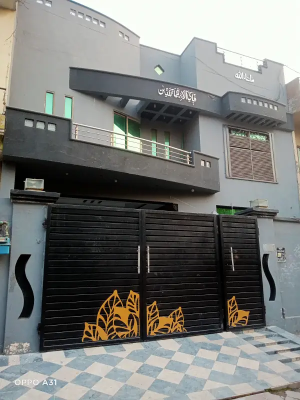 10 Marla Beautiful Double Storey House Urgent For Sale Prime Location In Sabzazar