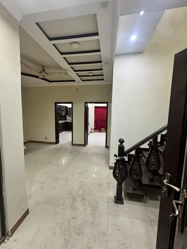 6-Marla Corner House For Sale at Prime Location Near Commercial Park