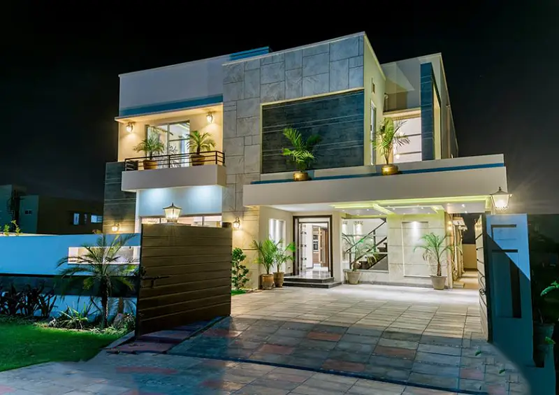 15-KV Solar 12-Marla Corner Luxury House For Sale Near CLub & Park Commercial