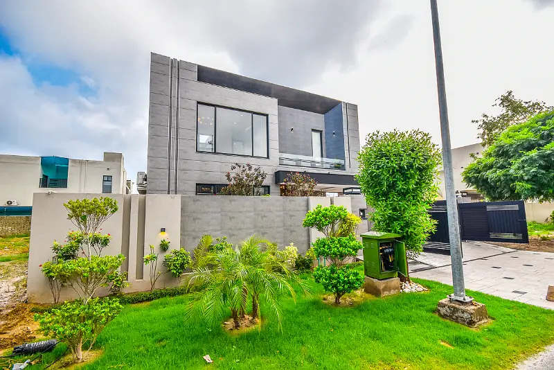 A Well Maintained 2 Unit Modern Bungalow For Sale At Ideal Location Of DHA
