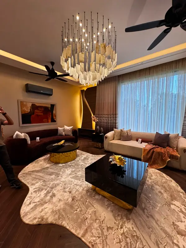 2-KANAL, FULL BASEMENT, ELEGANT AND FULLY MAINTAINED HOUSE FOR SALE IN DHA PHASE 6, LAHORE.
