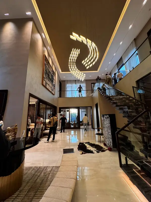 2-KANAL, FULL BASEMENT, ELEGANT AND FULLY MAINTAINED HOUSE FOR SALE IN DHA PHASE 6, LAHORE.