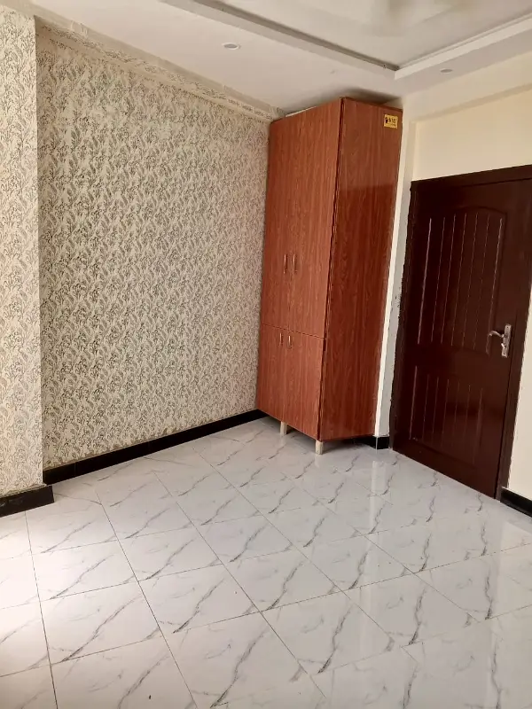 Ist Floor , Direct Owner Here