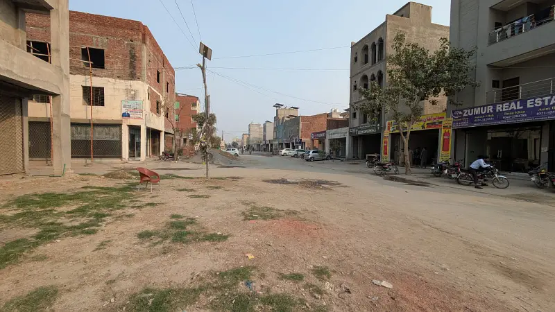 3.5 Marla Commercial Plot For Sale
