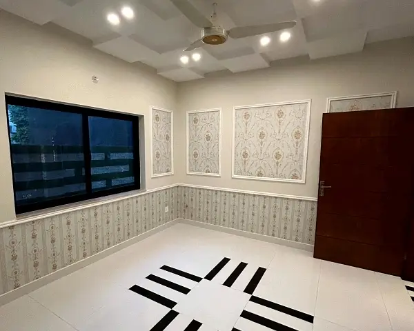 In G-9/4 House Sized 3200 Square Feet For sale
