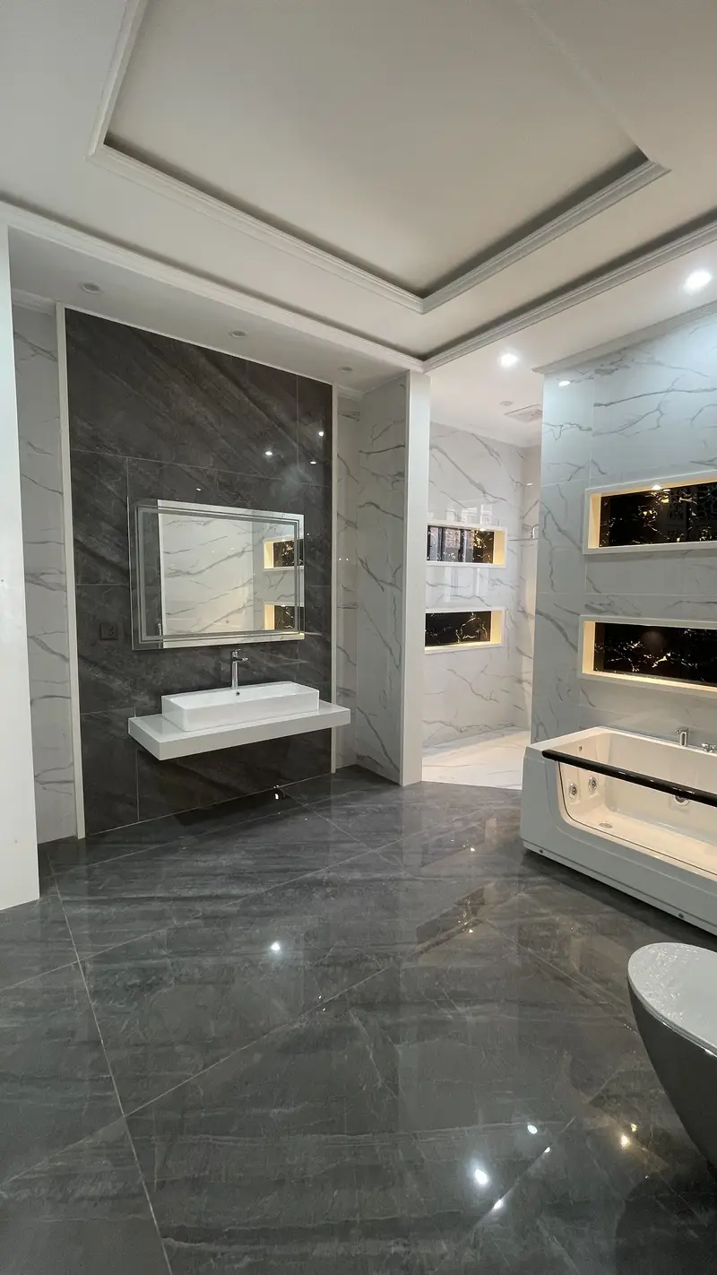 Ultra Luxurious Spanish 1 Kanal Brand New House For Sale