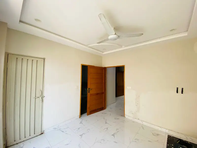 1 Bedrooms Apartment For Sale