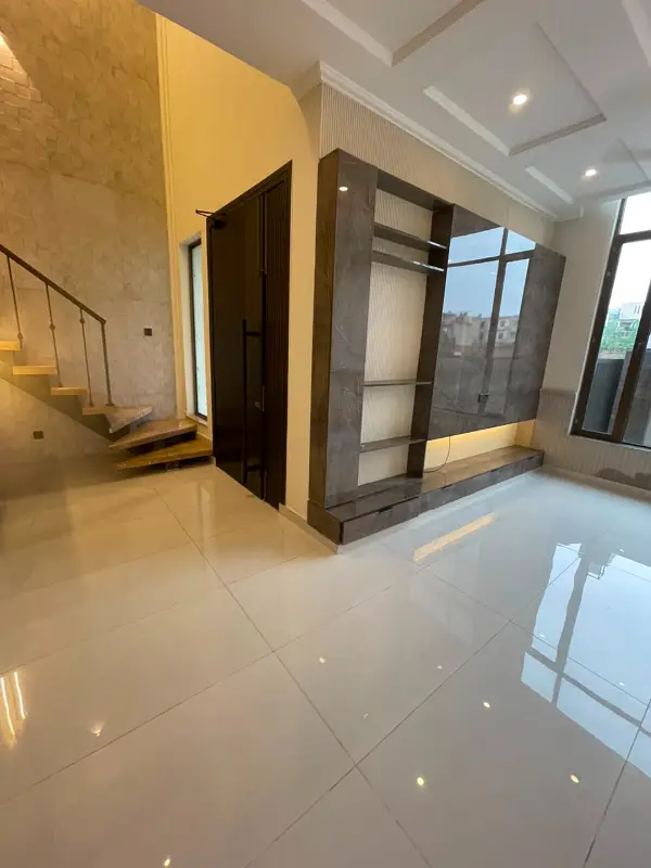 Luxury 5 Marla Brand New House For Sale In Lake City Sector M7-C1