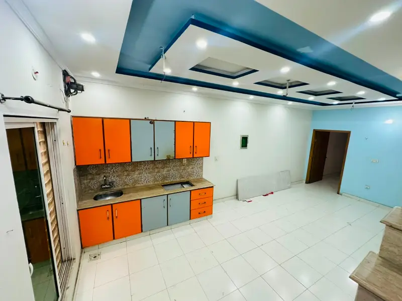 Beautiful Slightly Used 2.5 Marla 2 Bed Double Storey House with Gas For Sale in Nishat Colony (0335-5779339)
