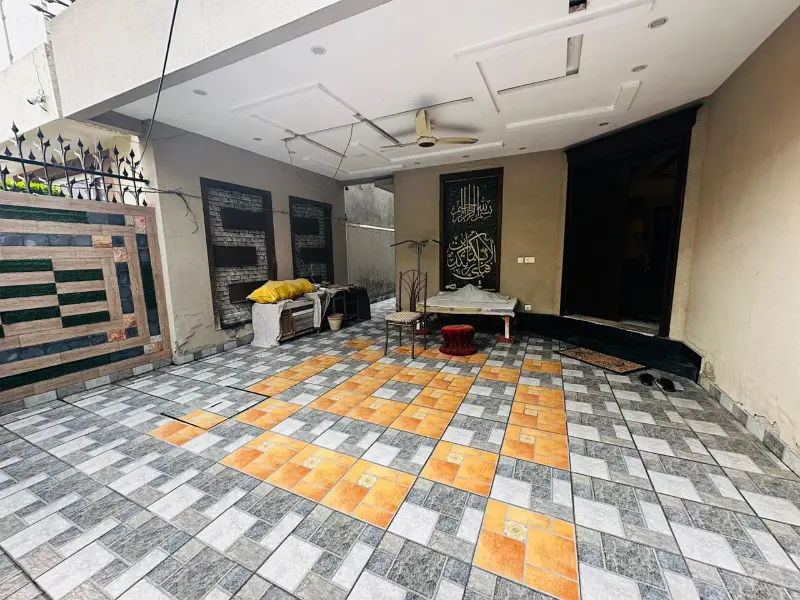 10 Marla House For Sale In Paragon City Lahore