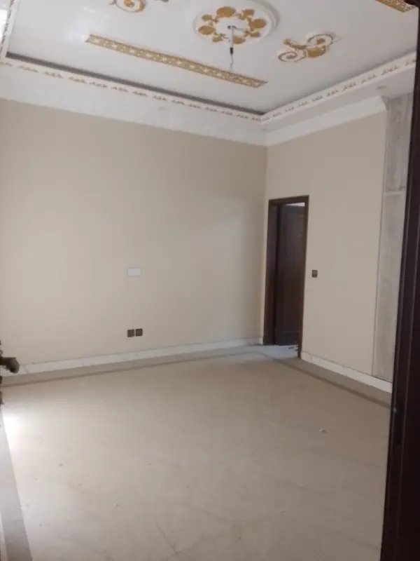 10 MARLA HOUSE FOR SALE IN PARAGON CITY LAHORE