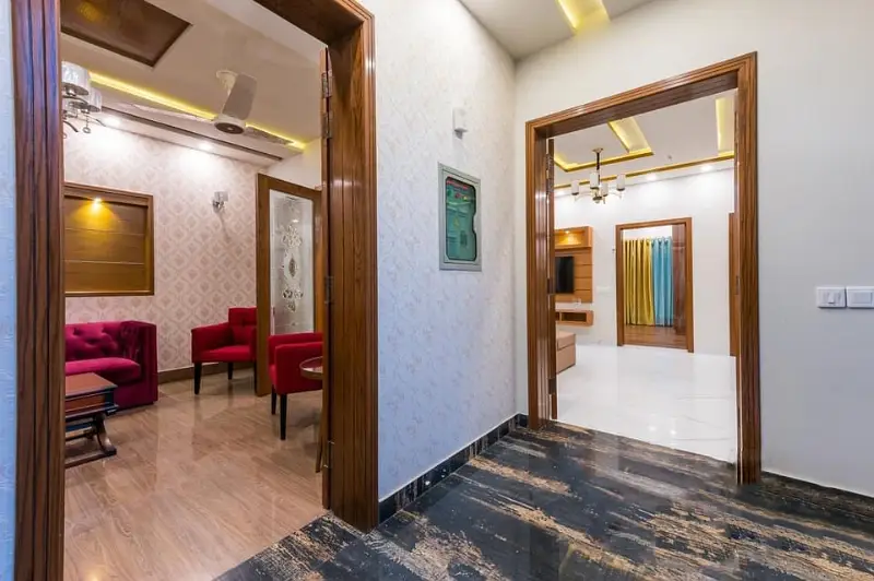 Slightly Used 8 Marla Beautiful House in DHA Phase 9 Town Lahore