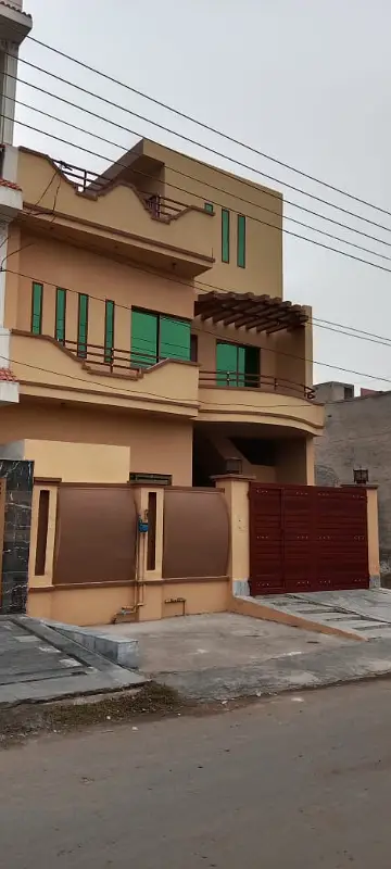 7 MARLA USED HOUSE FOR SALE