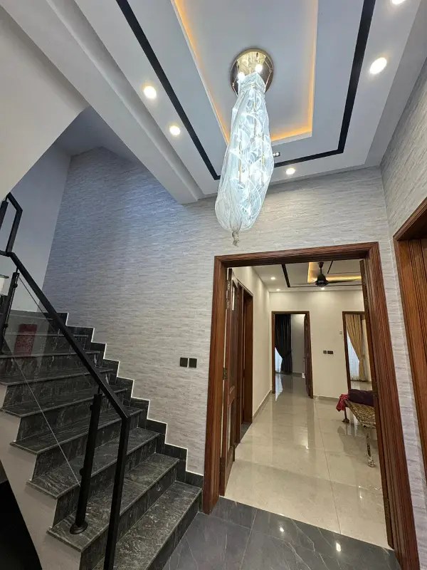 Brand New 10 Marla House for Sale in Overseas B, Bahria Town Lahore