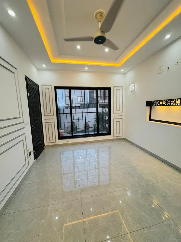 10 Marla Brand New House for Sale Overseas C, Bahria Town Lahore