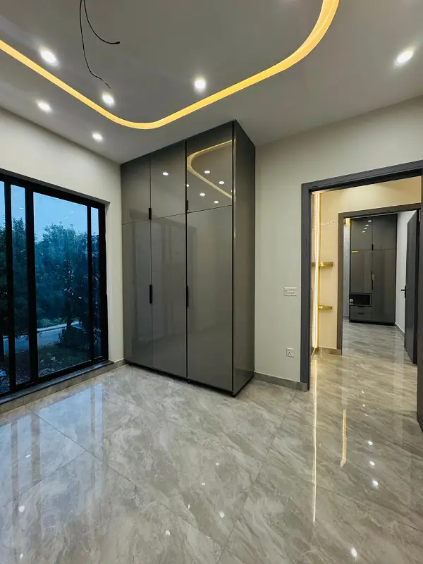 5.33 Marla Designer House 4 Bedrooms Park Facing Bahria Orchard Lahore