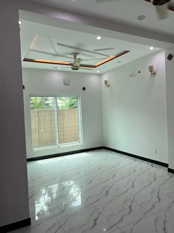5-Marla Spanish House On Good Location For Sale In New Lahore City Near To 2 Km Ring Raod