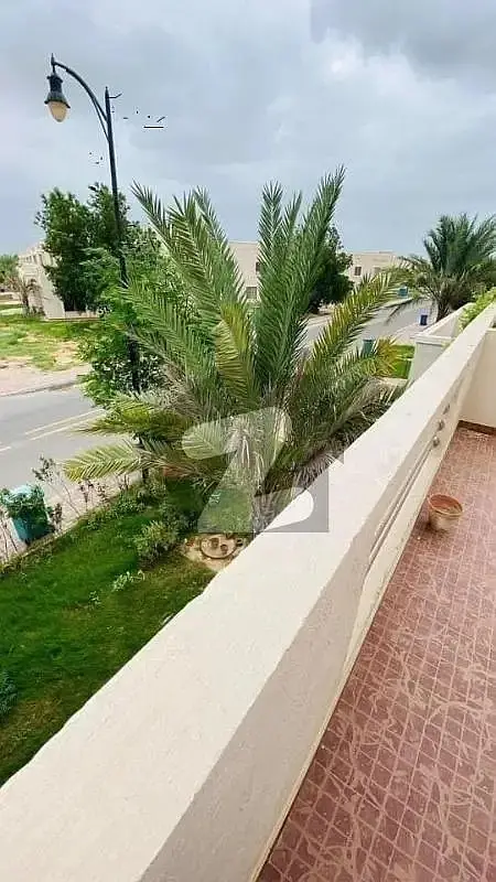 3 Bed DD Lounge 200 Square Yard Villa FOR SALE Top Heighted Location Near Murree Point BTK (Hill View)
