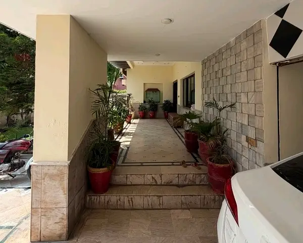 Single Storey 41 Marla House Available In Muslim Town For sale