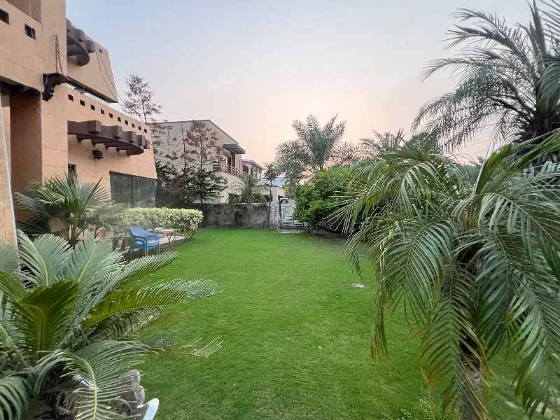 40 Marla house for sale in Revenue society B block park street near to umt university