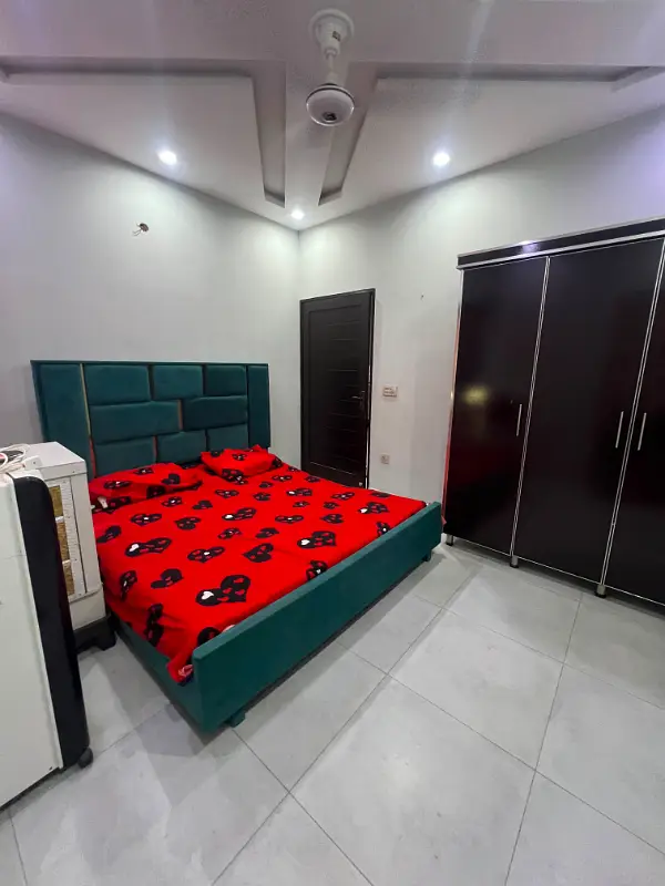 HOT LOCATED 5 MARLA HOUSE FOR SALE