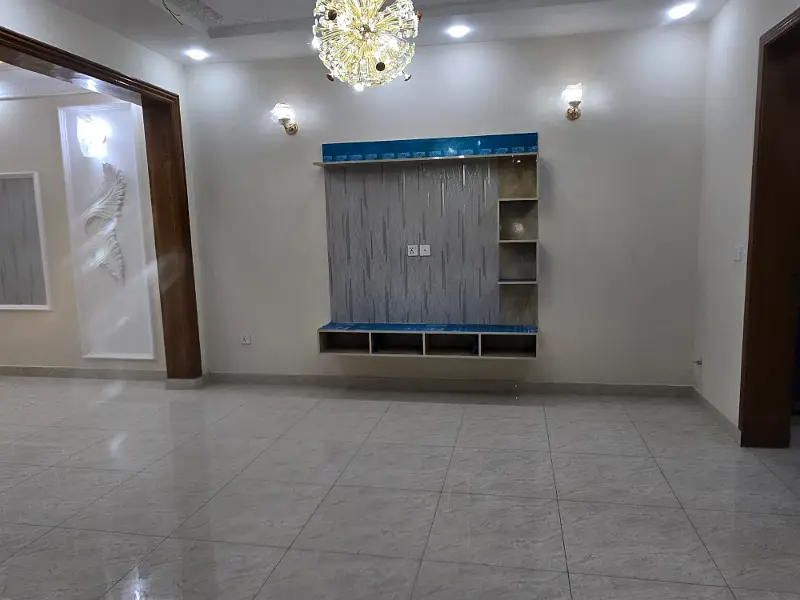 5 Marla House For Sale In Formanites Society EE Block