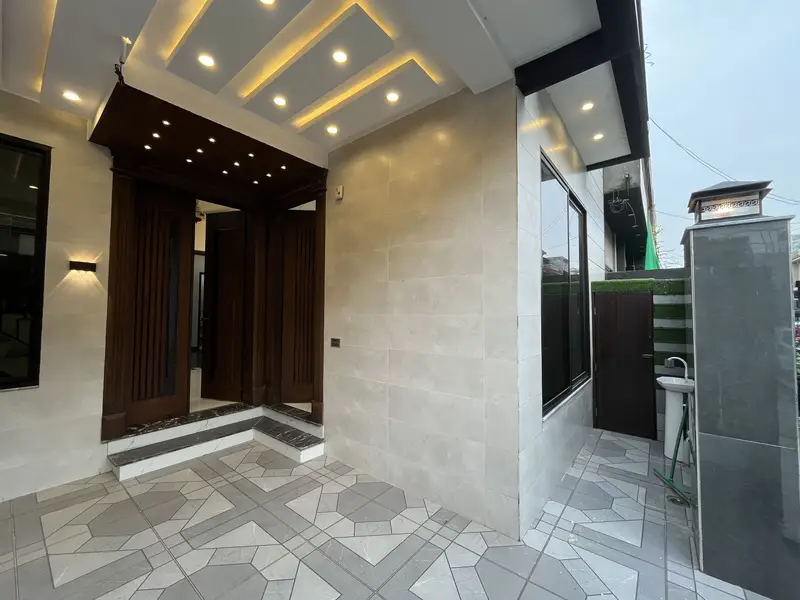 Affordable 5 Marla Modern House for Sale