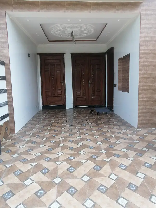 05 MARLA BRAND NEW TRIPPLE STORY HOUSE AVAILABLE FOR SALE AT PRIME LOCATION IN KHAYABAN-E-ZAFAR