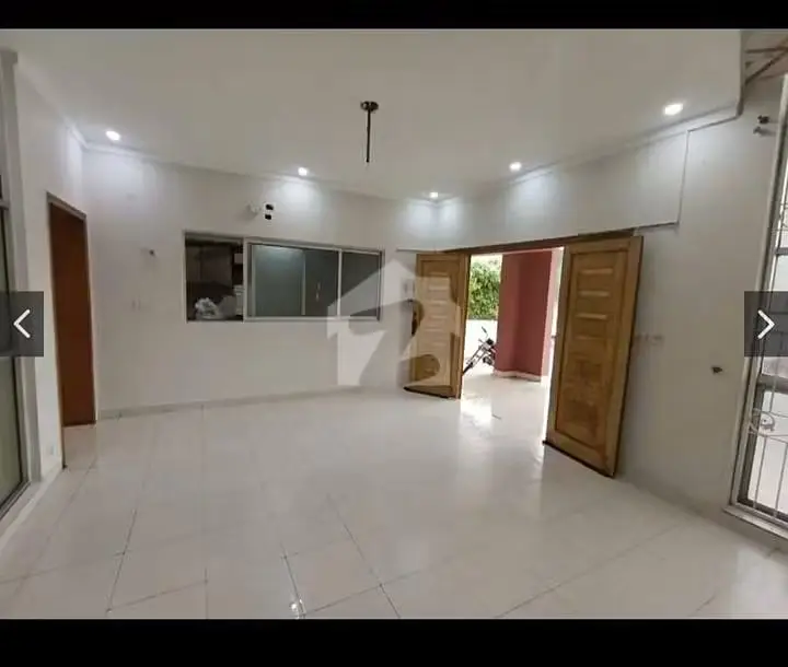 8 Marla Full House Available For RENT In SAFARI Block Of Bahria Town Lahore