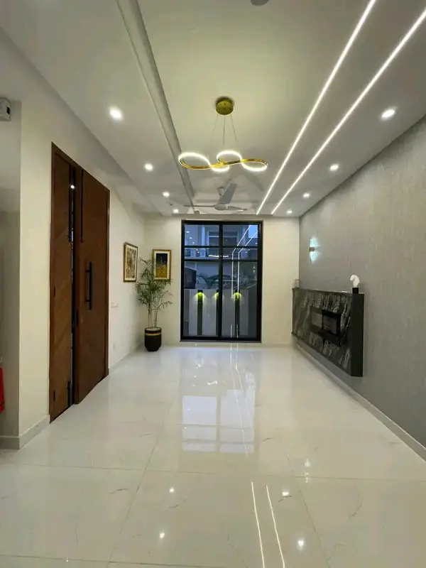 5 Marla Luxury House is Available for Rent in Bahria Town Lahore