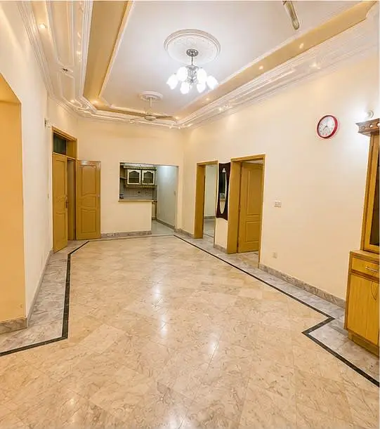 JOHAR town block b2 lower portion for male Behcholar