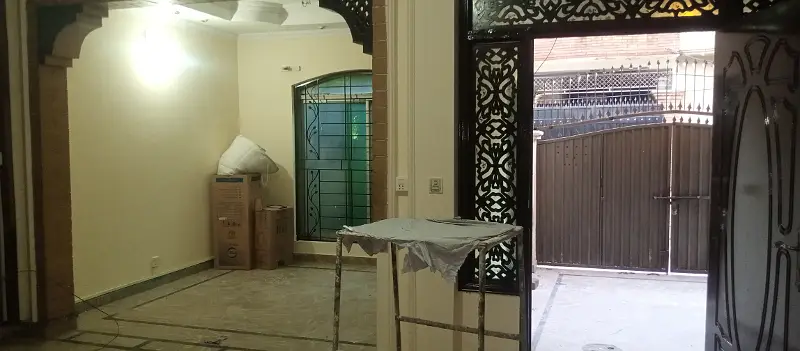 5 Marla Tripple Story House For Rent in Johar Town Phase 2