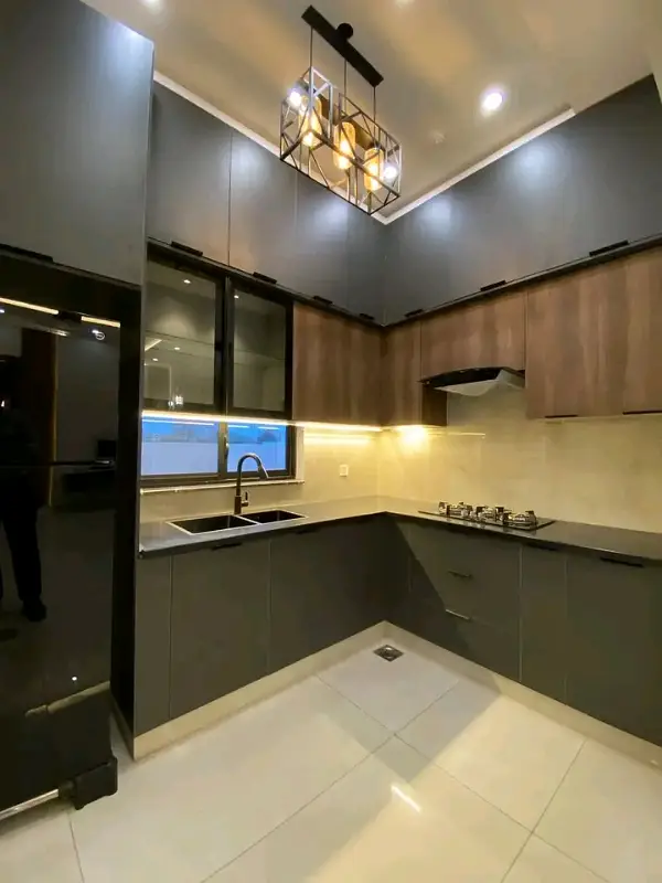5 Marla Luxury House is Available for Rent in Bahria Town Lahore