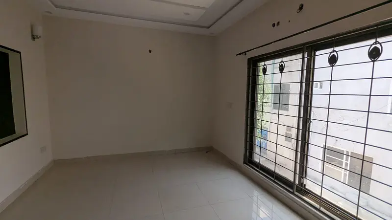 5 Marla House Available For Rent In Sector D Bahria Town Lahore