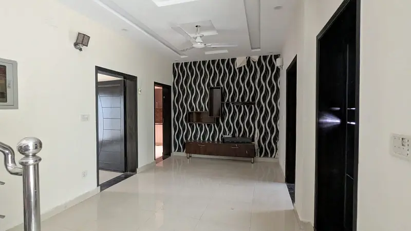 5 Marla House Available For Rent In Sector D Bahria Town Lahore