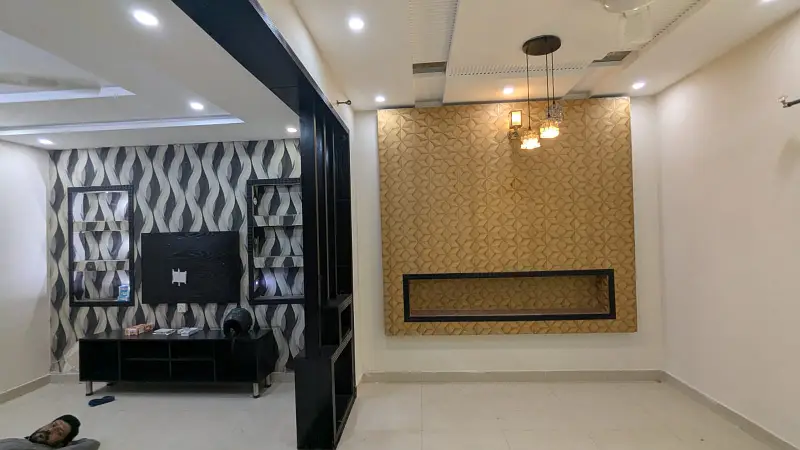 5 Marla House Available For Rent In Sector D Bahria Town Lahore