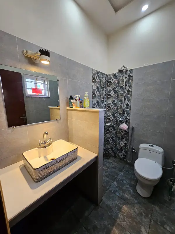 5 Marla House For Rent In Paragon City Lahore