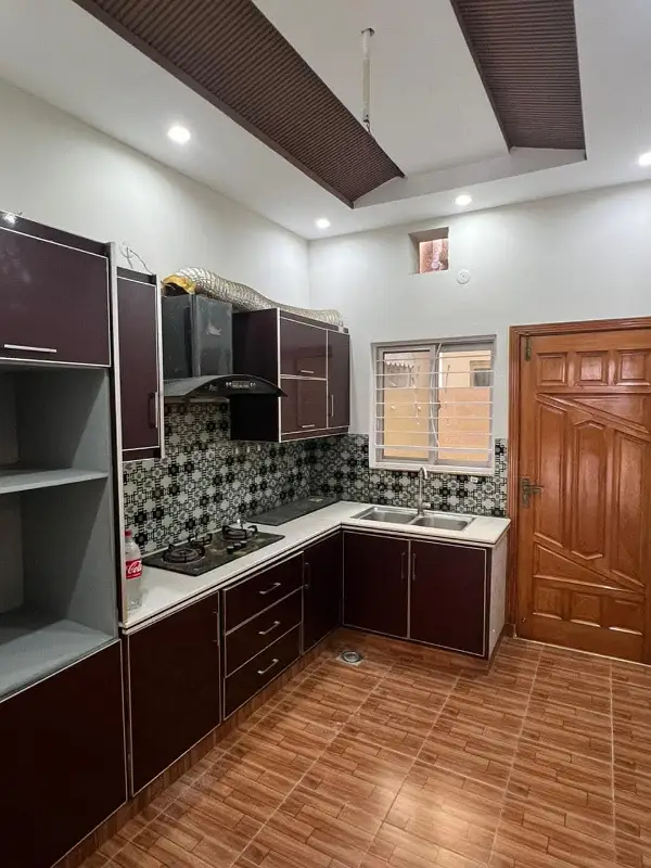 5 MARLA HOUSE FOR RENT IN PARAGON CITY LAHORE