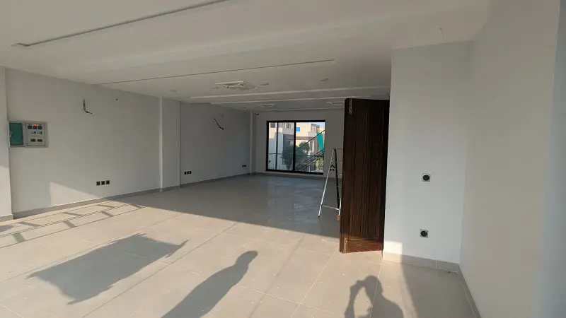 5 Marla Commercial 1st Floor Hall Available For Rent In Sector C Bahria Town Lahore