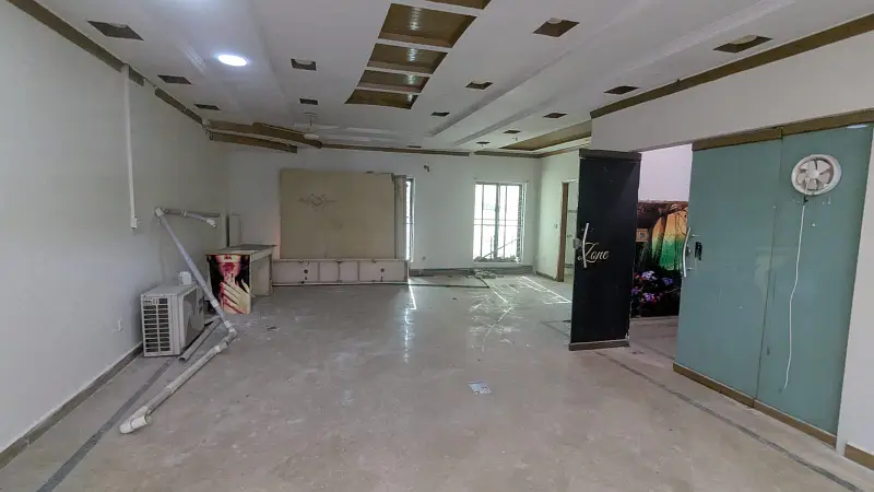 5 Marla Commercial 1st Floor Hall Available For Rent In Sector C Bahria Town Lahore