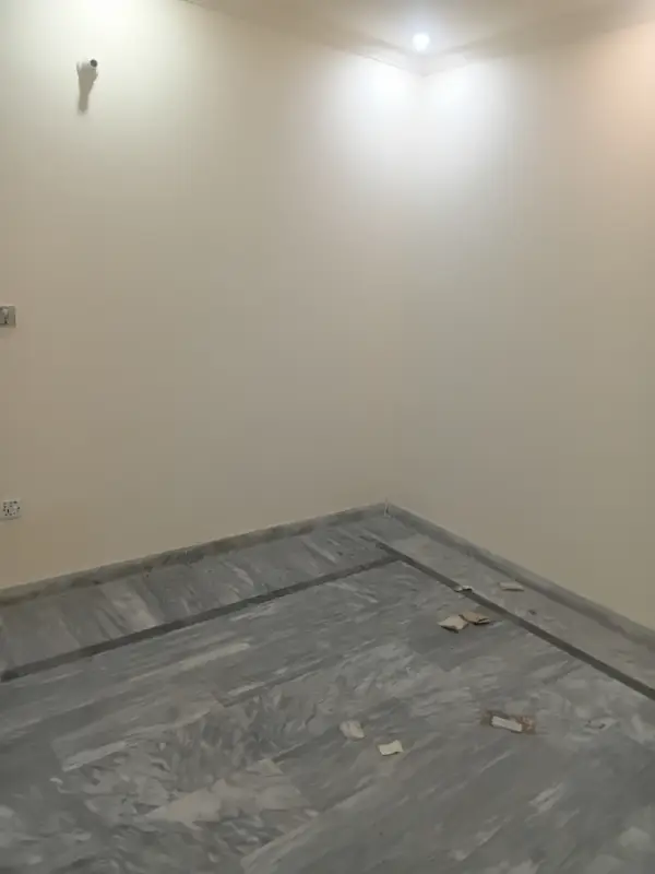 Dhai marla double story seprate house for rent